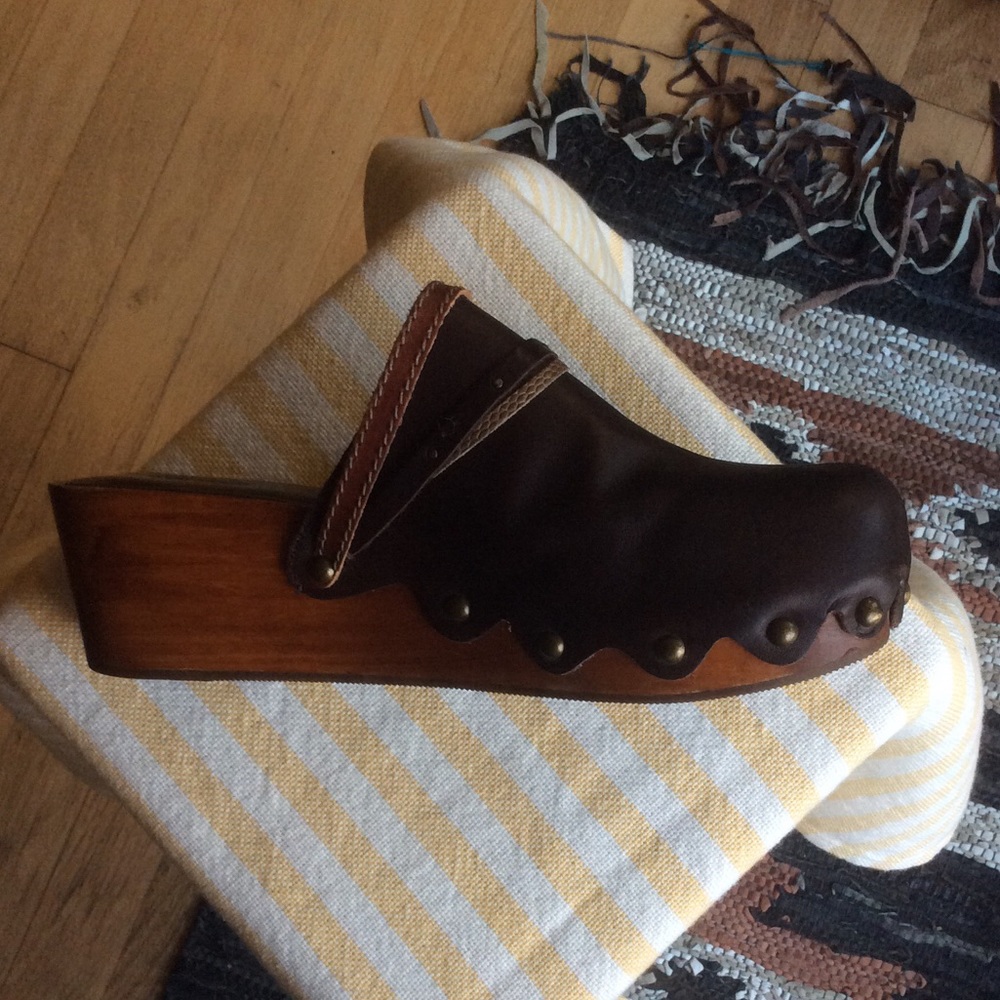 Olukai Eke Dark Java Leather Mules - image 2